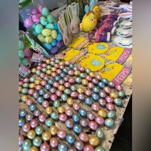 Easter Decor Basket Decorations All NEW! Bunny, Peeps Chicky Eggs garland